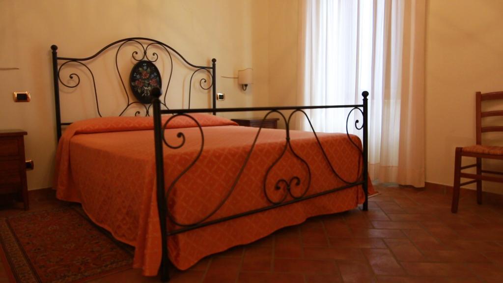 Antica Grancia Di Quercecchio Apartman Montalcino Kültér fotó